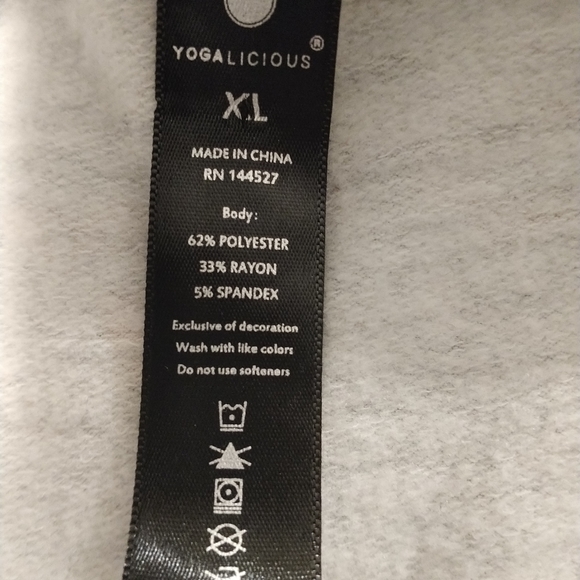 💨YOGALICIOUS GreyCowl Neck Pull Over Sweatshirt - Picture 5 of 5